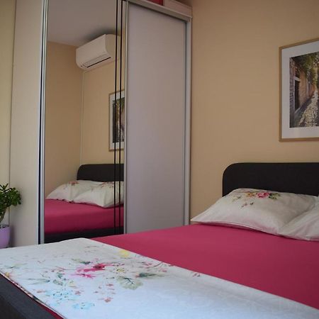 פודגורה Apartman Gabriel מראה חיצוני תמונה