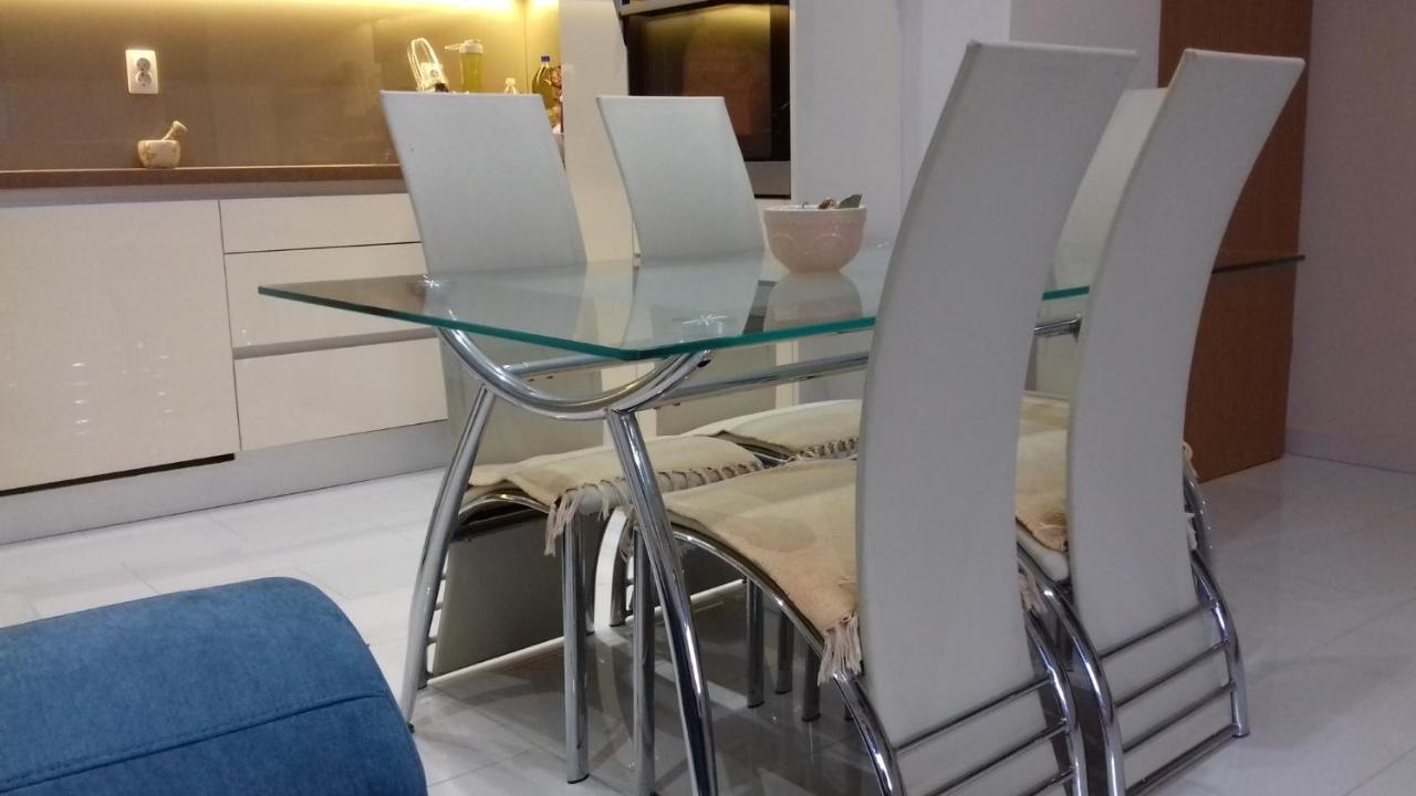 פודגורה Apartman Gabriel מראה חיצוני תמונה